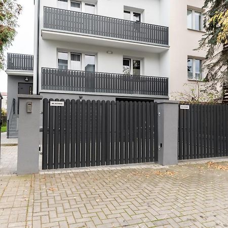 Uroczy, Przytulny Apartament Poddasze Radom Exterior photo