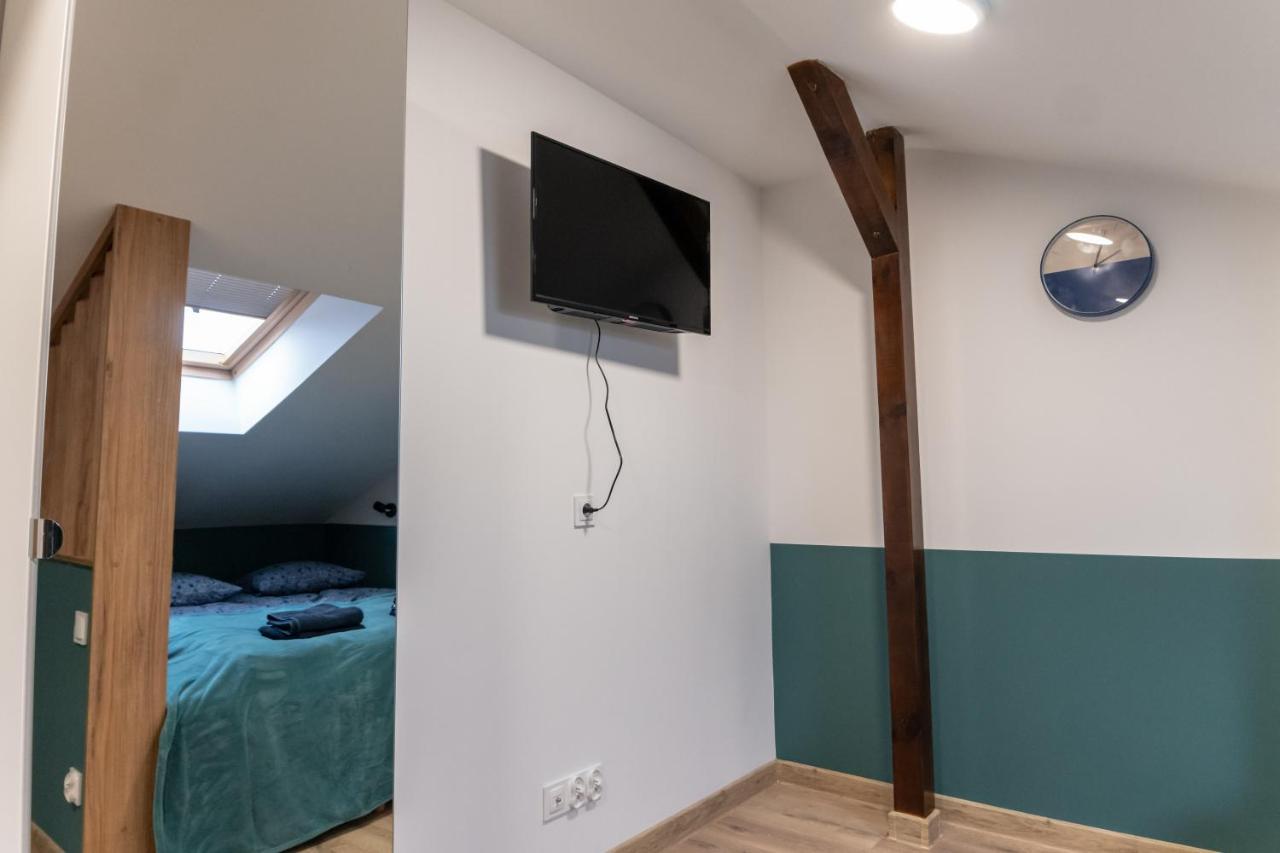Uroczy, Przytulny Apartament Poddasze Radom Exterior photo