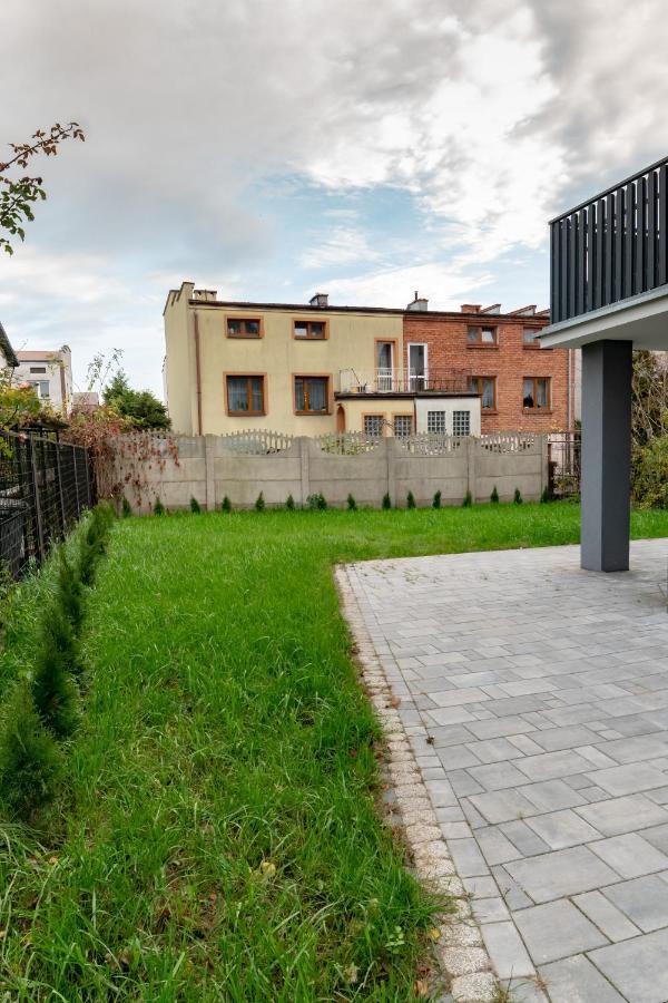 Uroczy, Przytulny Apartament Poddasze Radom Exterior photo