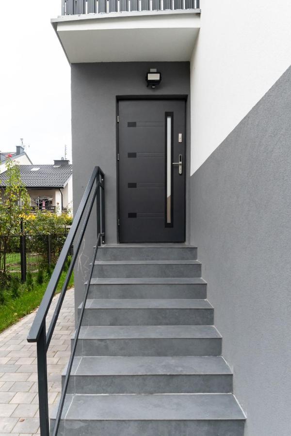 Uroczy, Przytulny Apartament Poddasze Radom Exterior photo